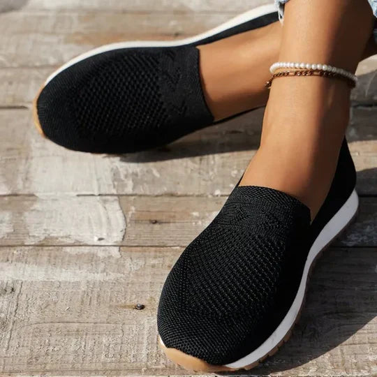 Mira – Luftige Damen-Strickslipper in natürlichem Look