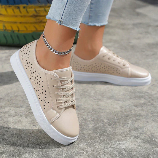 Alessa – Beiger Damen-Sneaker mit klassischer Schnürung
